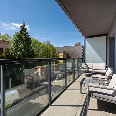 Air Conditioned In Center By The River With Parking By Renters * Βρότσλαβ
