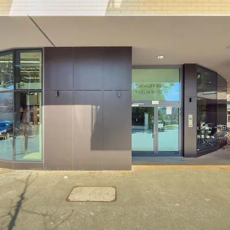 Air Conditioned In Center By The River With Parking By Renters Βρότσλαβ